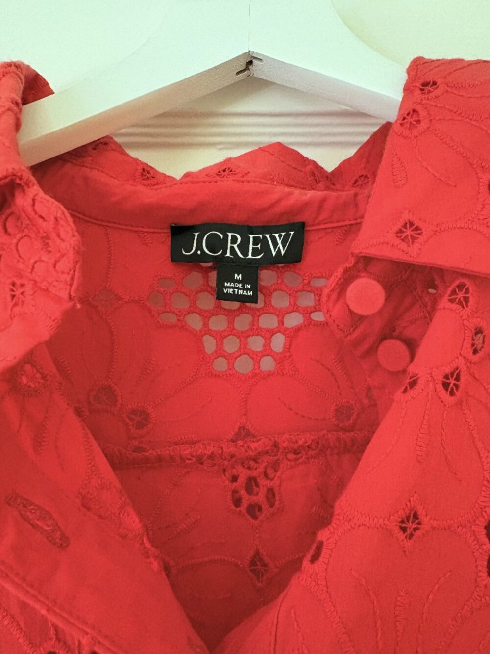 J Crew Red Popover Eyelet Blouse Size M NWOT - Picture 2 of 5